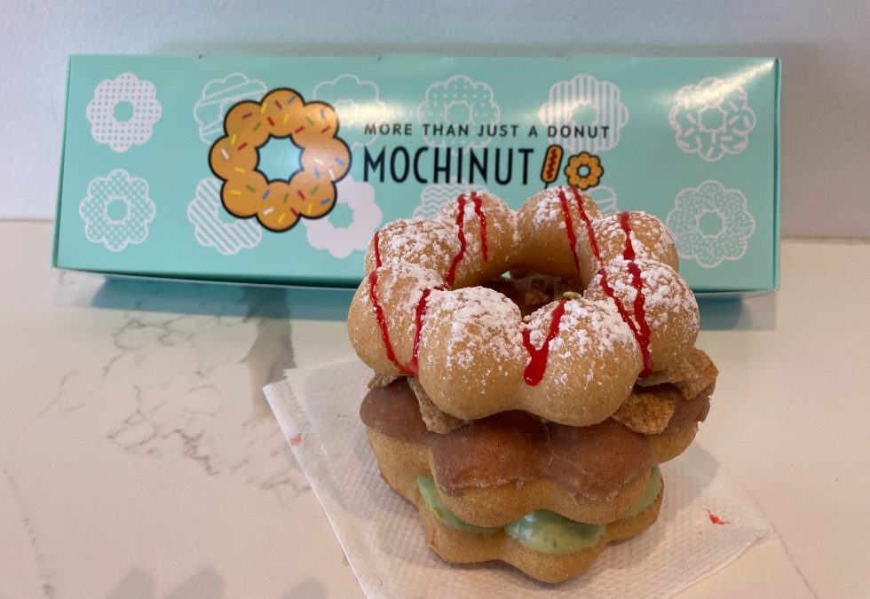 Mochi Donuts? A Great Experience At Mochinut and Möge Tee